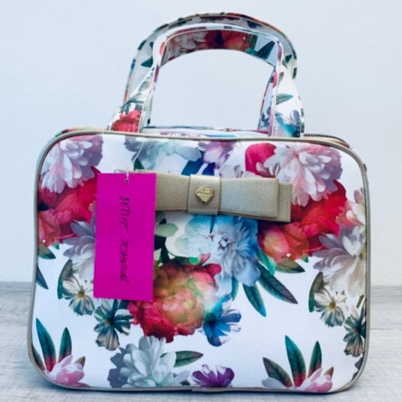 Betsey Johnson Handbags - Betsey Johnson Zip Around Cosmetic Case!